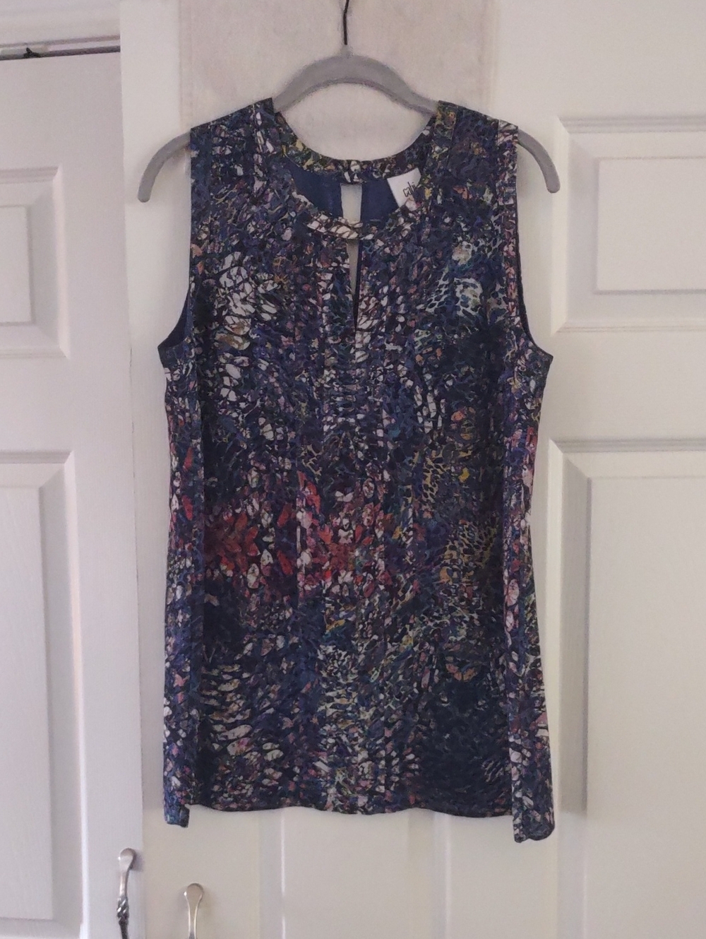 cabi Navy Multi Printed Sleeveless Camisole Size Medium NWOT